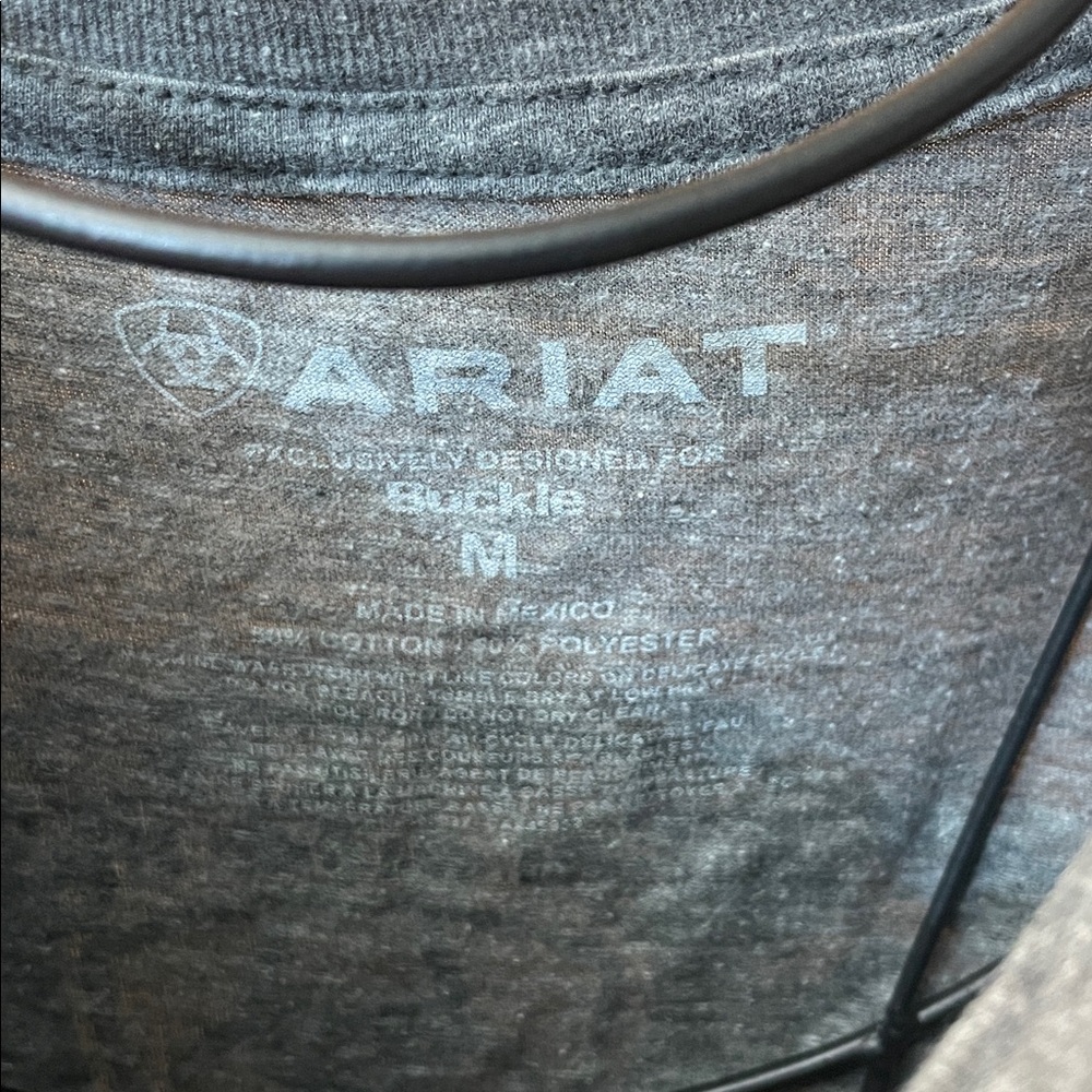 Ariat Heather Gray Men's Short Sleeve Tee short sleeve men’s shirt size medium - Picture 5 of 6